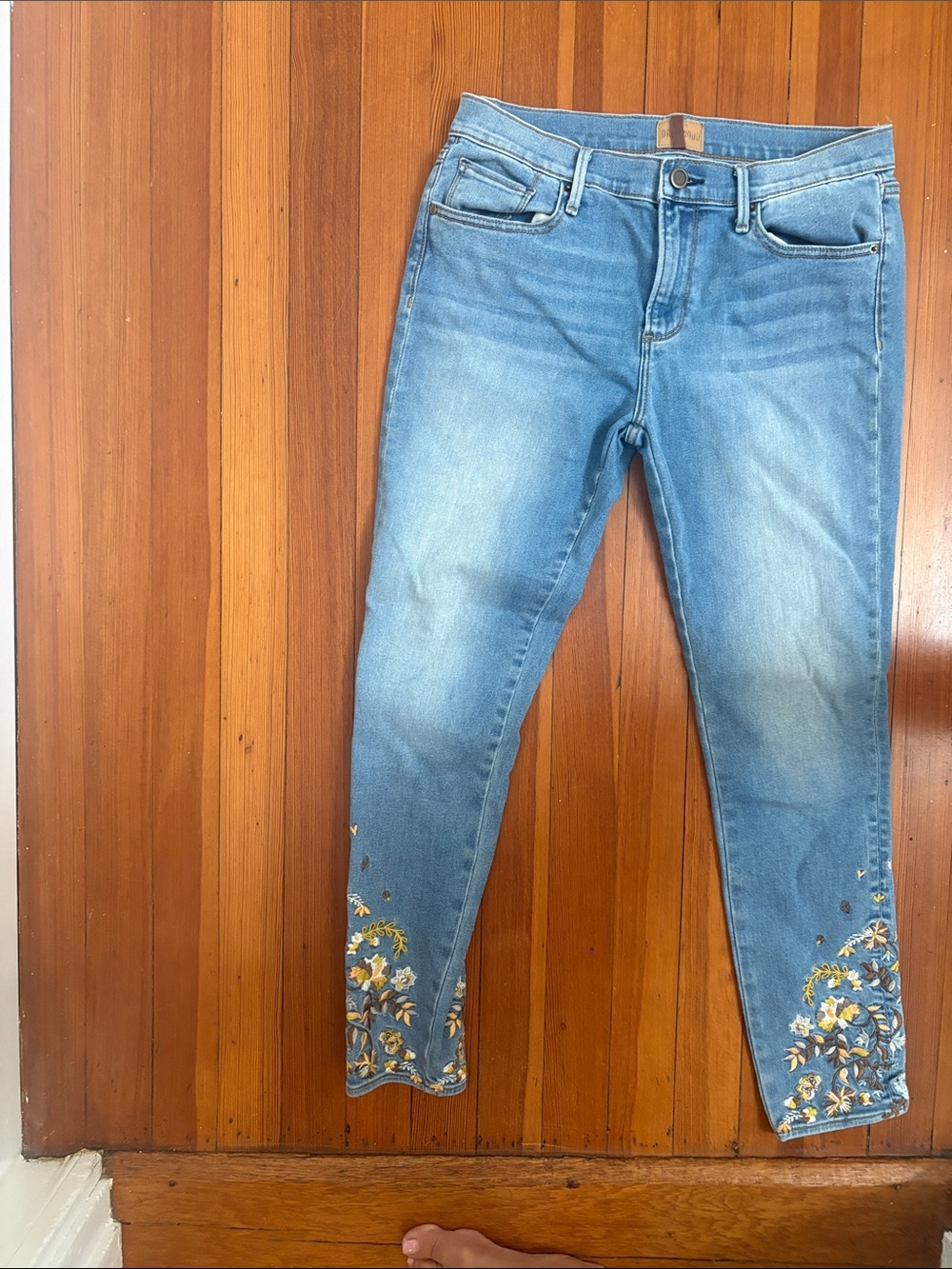 Light Blue Embroidered Women's Jeans